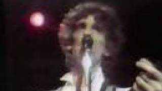 05 Luis Alberto Spinetta - La herida de París