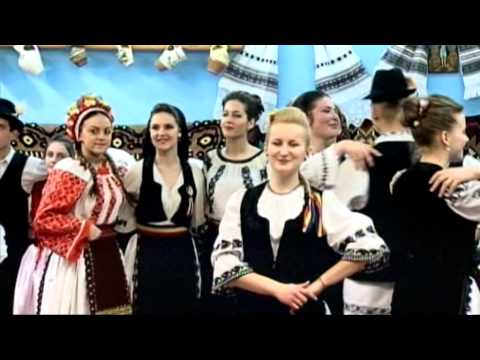 MARIA LAZEA - M-aș duce la joc în sat