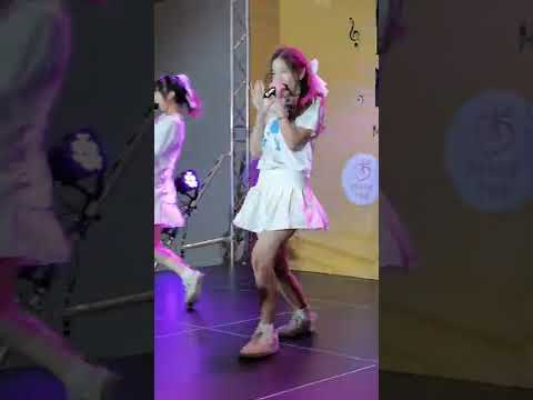 220507 (Eeunguoey Fancam) Peach You - I Peach U @ Donki Idol Day - Donki Mall Thonglor