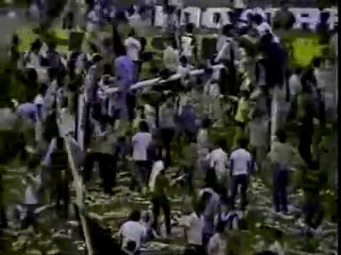 Atlético PR 4 x 1 Colorado - Final Paranaense 1982 - Atlético campeão