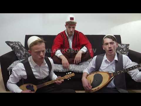 Salih e Feriz Krasniqi shpërblehen në festivalin folklorik në Angli - 10.07.2022 - Klan Kosova