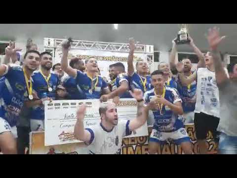 Loes comemora vitória no Torneio de Futsal de Blumenau