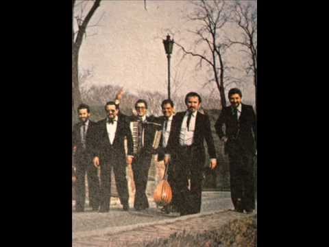 "Op sela na karuce seka" - Bački Medaljoni -  SZPD "NEVEN".wmv