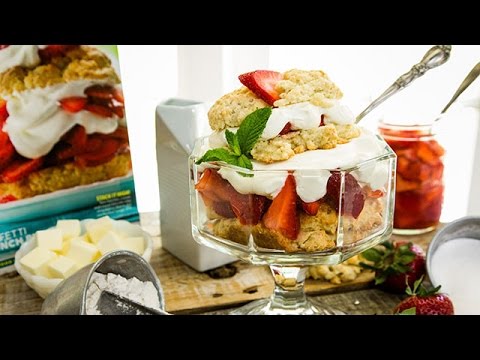 "Taste of Home" Magazines Grandma's Old Fashioned Strawberry Shortcake - Hallmark Channel