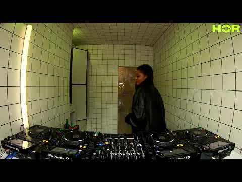 DAIYAH | HÖR - Apr 15 / 2022