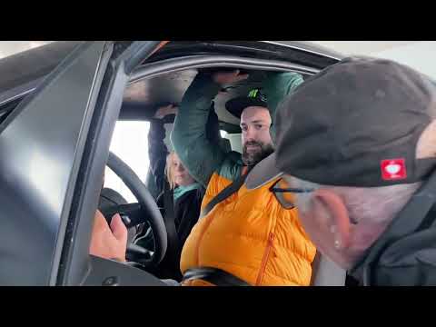 2 Pokale Show & Shine Herbstglühen Motorsport Arena Rennstrecke Saisonabschluss Oldtimer Treffen