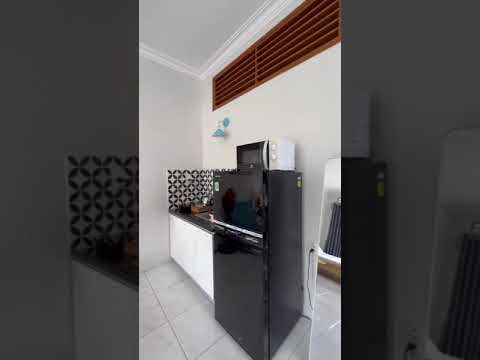 Bright serviced apartment for rent with balcony, washing machine on Ly Chinh Thang Street