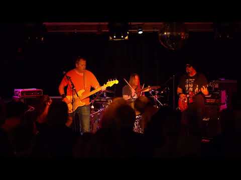 Drugstop live at The Viadukt 2023