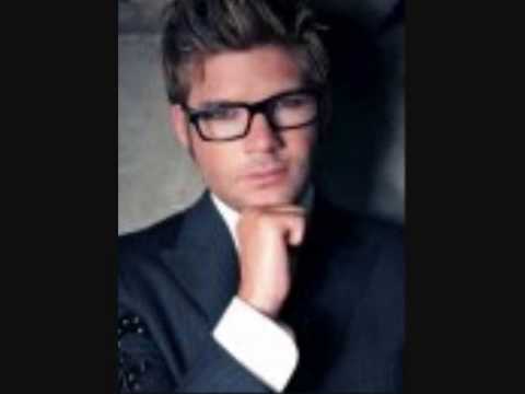 maxime torres stay out .wmv