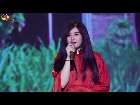Thể hiện bởi Kim Ngân
