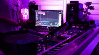 Video thumbnail for Simmons SDS-1000 drum sounds by MORPHOICE