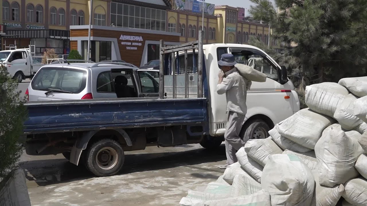 Чаро Узбекистону Афғонистон сементи Тоҷикистонро кам харидаанд?
