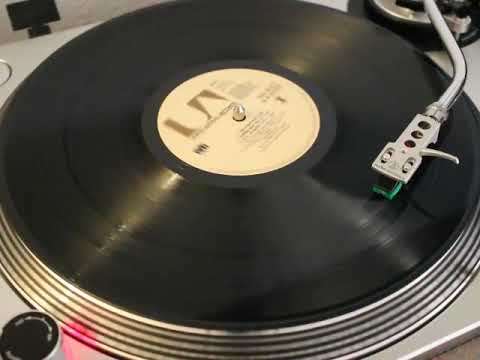 WAR The World Is A Ghetto 1972 Side A