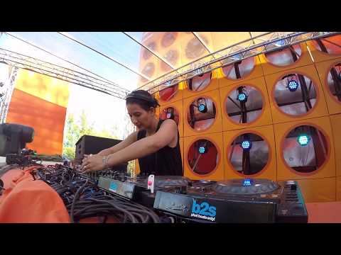 HardTechno: Fernanda Martins @ Decibel Outdoor Festival NL AUG/2016 (VideoSet)
