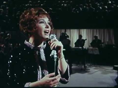 RIKA ZARAÏ - MICHAËL  (live, 1967)