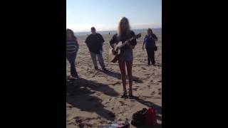 Nina Nesbitt singing Only Love at Venice Beach