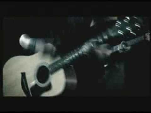 Astro'n'Out - Ne Gravitatei