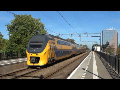 4K | NS VIRMm 9409 vertrekt in station Heemstede-Aerdenhout