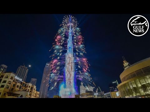 Burj Khalifa fireworks light up the Dubai sky to...