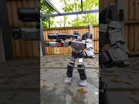 Robosen Transformers Self-Transforming G1 MEGATRON #shorts