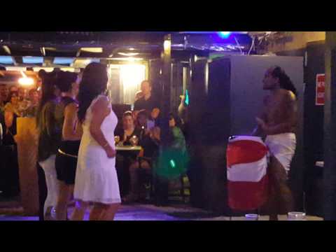 Hekenui  (Le Carré Digne-les-Bains )