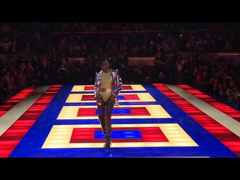 Grace Jones stars Tommy x Zendaya show at Paris fashion week