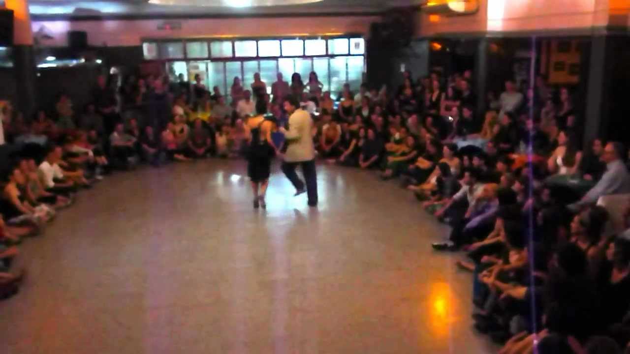 Moira Castellano y Pablo Inza (1) en El Motivo Tango  "Noche Revival"