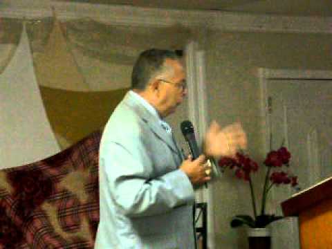 CENTRO CRISTIANO DE LA FAMILIA AZIEL 11/21/2010- 1