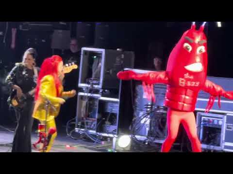 The B-52’s - Rock Lobster (live in Mansfield, MA 10/2/25)