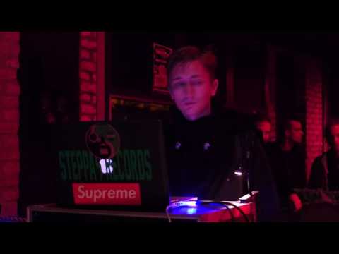 Alpha Steppa @ Venice Dub Club (VE) Italy - "Weep Not" ft. Don Fe