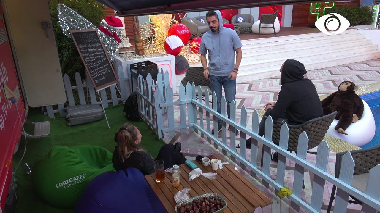 Amos-Oltës: Zhaklina është super goc!