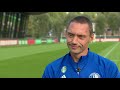 Rick Cost licht toe hoe hij bij Feyenoord 'op de rand van de chaos' traint