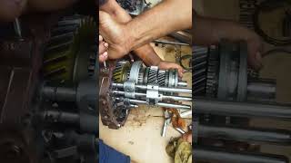 Download lagu Car#Manual#Gearbox#Repair#Working# short mp3