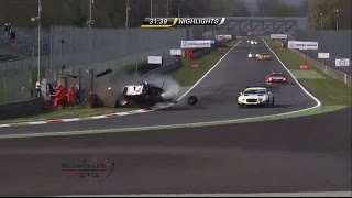 preview picture of video 'MASSIVE 2015 Blancpain GT crash at Monza'