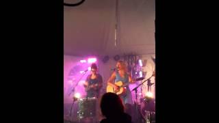 Les soeurs Boulay - des shooters de fort sur ton bras