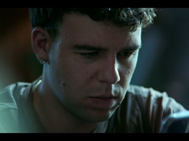 Video zu 'Still Luvin' ansehen