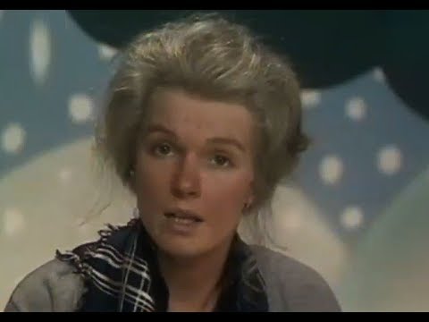 download lagu mp3 mp4 Martine Bijl Hoe Zou T Met Rosa Zijn, download lagu Martine Bijl Hoe Zou T Met Rosa Zijn gratis, unduh video klip Martine Bijl Hoe Zou T Met Rosa Zijn