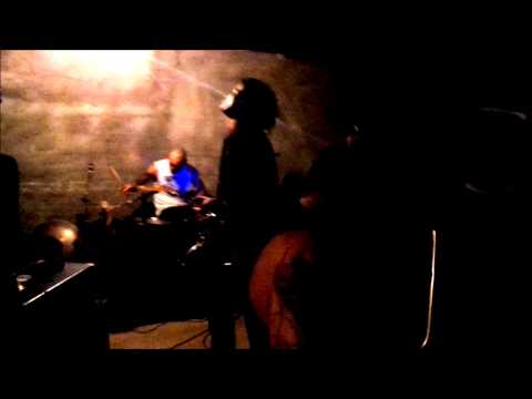 Toxic Possessor @ Ruídos Extremos - Divinópolis, MG - 31/05/2014