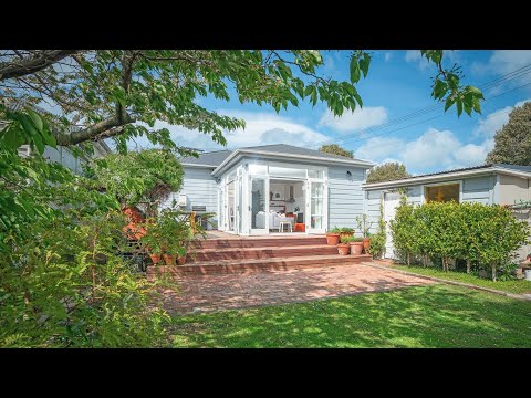 Wellington Property For Sale | 90 Onepu Road | Home Tour