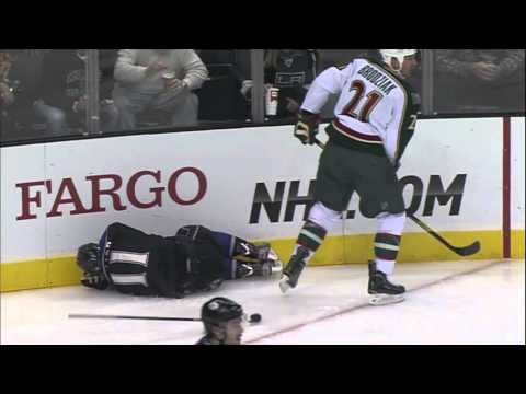 Kyle Brodziak hits Anze Kopitar [HD]