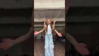 Download lagu #kameliamelnic #kamelia #wensday mp3