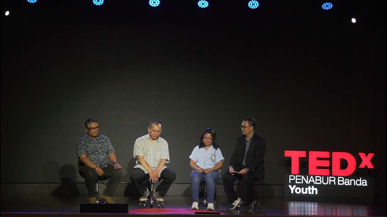 Past, Future | Ray Ardi, Ridwan Hutagalung, Yudi Hamzah & Tabitha Sahanaya | TEDxPENABUR Banda Youth
