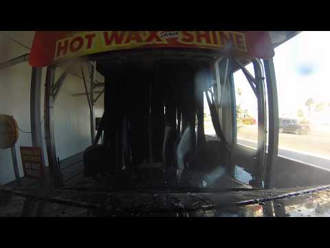 Car wash in imperial beach