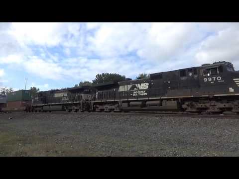Railfanning - NS 9970 & NS 8913 - Chesterton, IN (9-19-17)