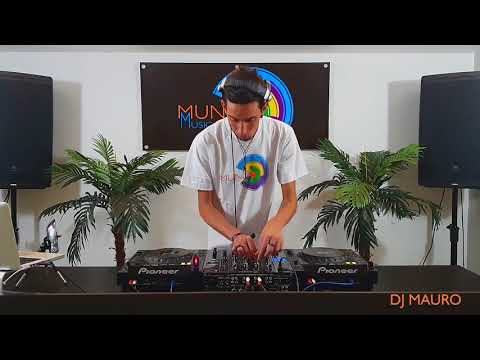 Flying Saucer - Progressive Trance