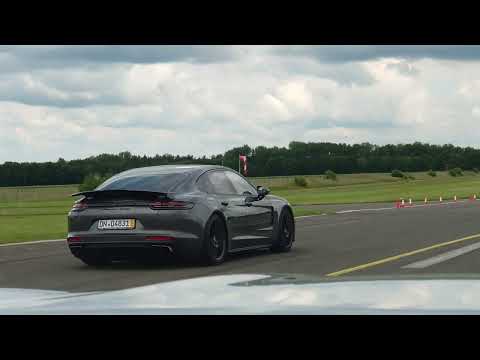 Onboard dragrace Mercedes AMG GT vs Porsche Panamera |Gipsy Street Originals Germany at Marl Airport