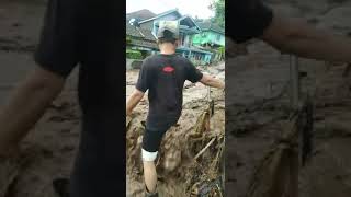 Download lagu BANJIR BANDANG KP CIBOJONG KC DS TAMBAK BAYA KC CISURUPAN mp3