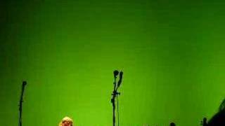 Vyvienne Long covers Flaming Lips &quot;Yoshimi&quot; - 12/20/06