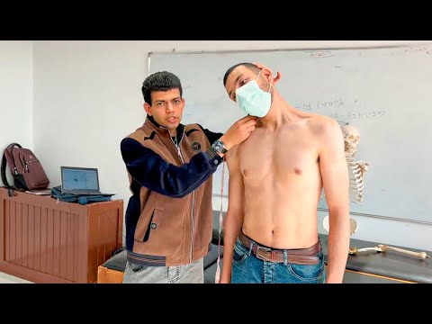 Shoulder joint examination (inspection)