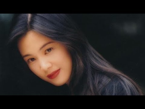 Đừng hỏi em là ai (Xin đừng hỏi tại sao - Bié wèn wǒ shì shéi - 别问我是谁) - Vương Hinh Bình